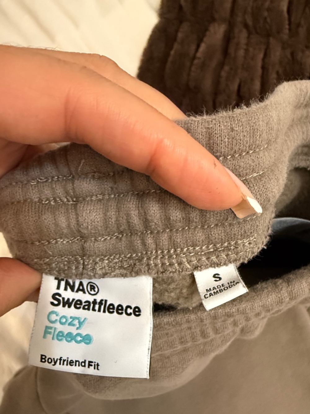 TNA Sweatfleece Boyfriend Fit Sweatpants in Taupe Gray - Picture 2 of 2